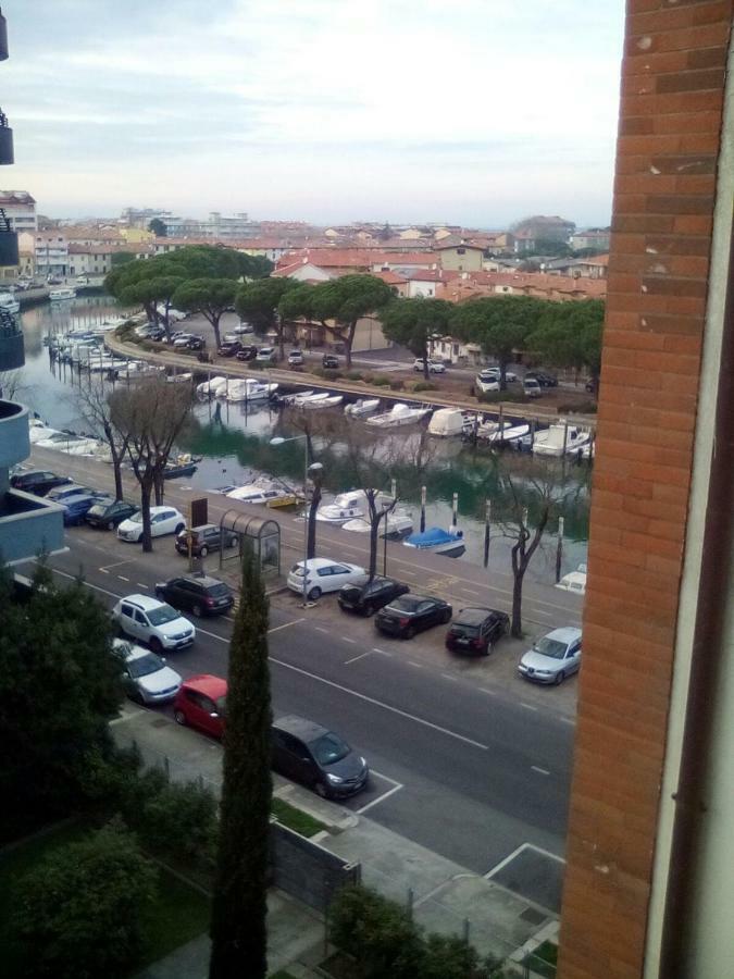 Appartamento Perco Riva Slataper Градо Екстериор снимка