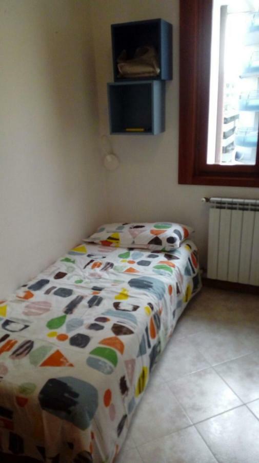 Appartamento Perco Riva Slataper Градо Екстериор снимка