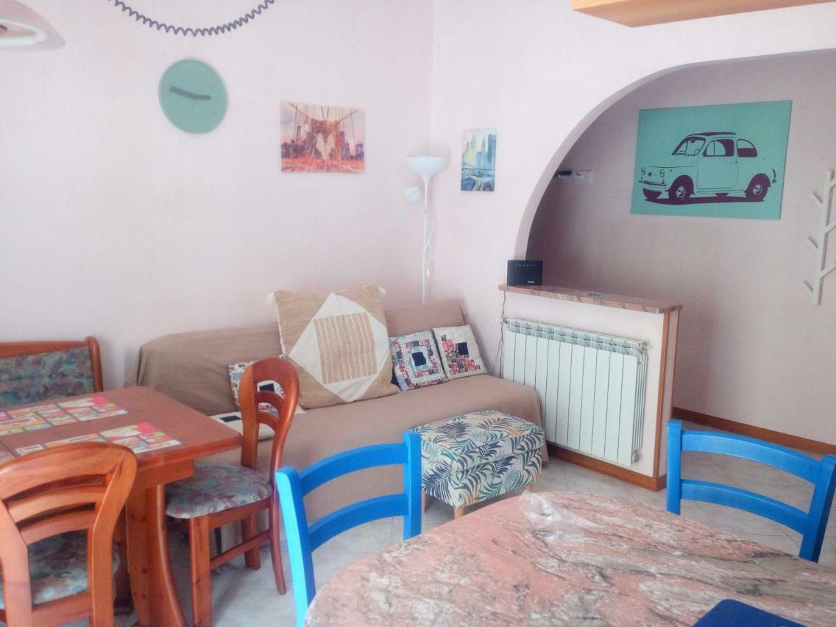 Appartamento Perco Riva Slataper Градо Екстериор снимка